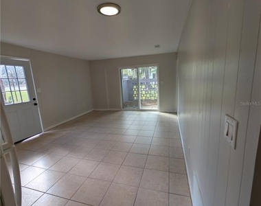 805 Nw 40th Avenue - Photo Thumbnail 13