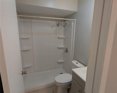 805 Nw 40th Avenue - Photo Thumbnail 9