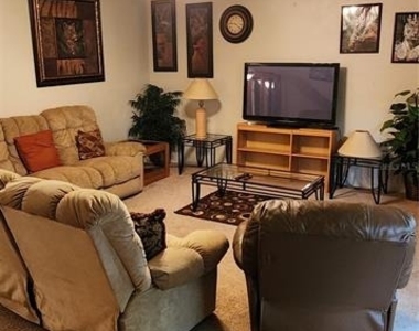 3404 Nw 52nd Terrace - Photo Thumbnail 14
