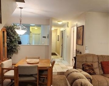 3404 Nw 52nd Terrace - Photo Thumbnail 12