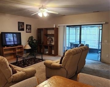 3404 Nw 52nd Terrace - Photo Thumbnail 10