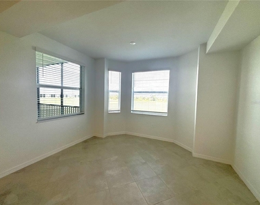 17625 Opal Sand Drive - Photo Thumbnail 3