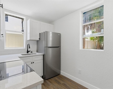 113 145th Avenue E - Photo Thumbnail 4