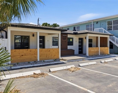 113 145th Avenue E - Photo Thumbnail 2