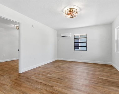 113 145th Avenue E - Photo Thumbnail 13