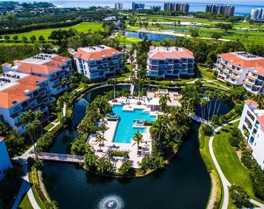 360 Gulf Of Mexico Drive - Photo Thumbnail 3