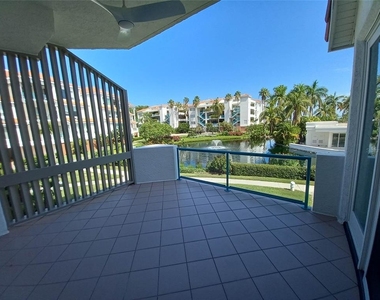 360 Gulf Of Mexico Drive - Photo Thumbnail 38