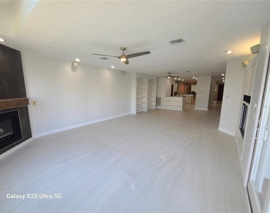 360 Gulf Of Mexico Drive - Photo Thumbnail 4