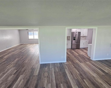 3317 Pine Valley Drive - Photo Thumbnail 18