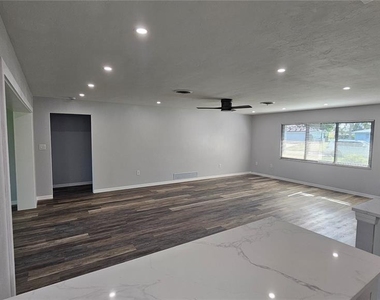 3317 Pine Valley Drive - Photo Thumbnail 22