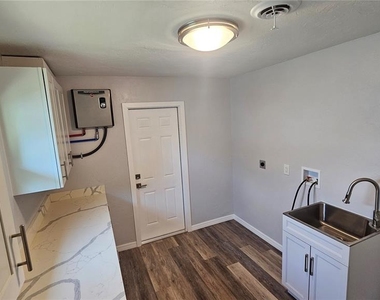 3317 Pine Valley Drive - Photo Thumbnail 26