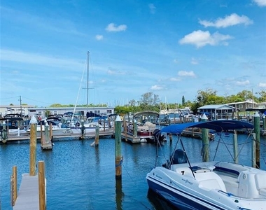 2305 Bay Drive - Photo Thumbnail 32