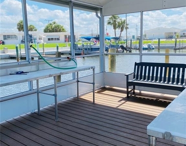 2305 Bay Drive - Photo Thumbnail 33