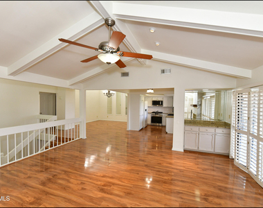 5852 Mira Serena Drive - Photo Thumbnail 7