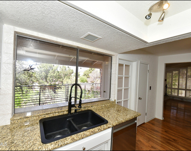 5852 Mira Serena Drive - Photo Thumbnail 16