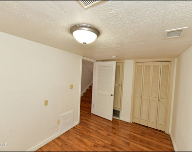 5852 Mira Serena Drive - Photo Thumbnail 39