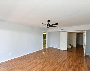 5852 Mira Serena Drive - Photo Thumbnail 25