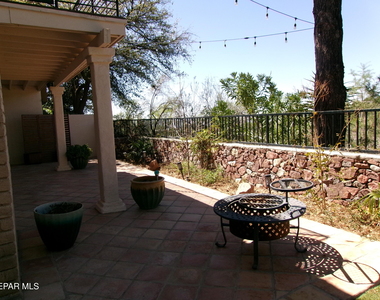 5852 Mira Serena Drive - Photo Thumbnail 4