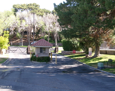 5852 Mira Serena Drive - Photo Thumbnail 52