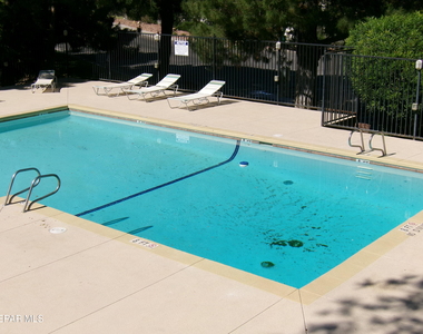 5852 Mira Serena Drive - Photo Thumbnail 54