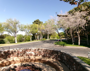 5852 Mira Serena Drive - Photo Thumbnail 65