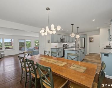 14 Shore Road - Photo Thumbnail 15