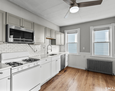 394 Gregory Street - Photo Thumbnail 3