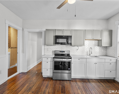 394 Gregory Street - Photo Thumbnail 3