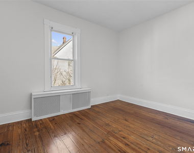 394 Gregory Street - Photo Thumbnail 18