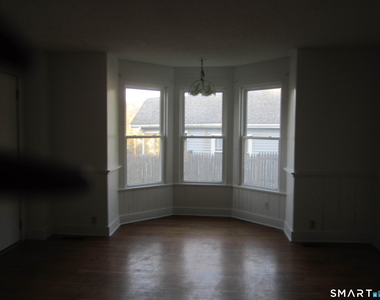 78 Alcove Street - Photo Thumbnail 4