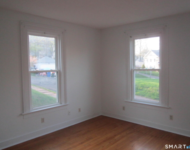 78 Alcove Street - Photo Thumbnail 7
