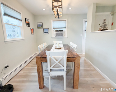 945 Broadway - Photo Thumbnail 8