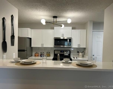97 Glenbrook Road - Photo Thumbnail 1