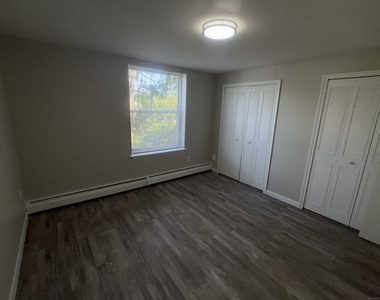 891 West Boulevard - Photo Thumbnail 11
