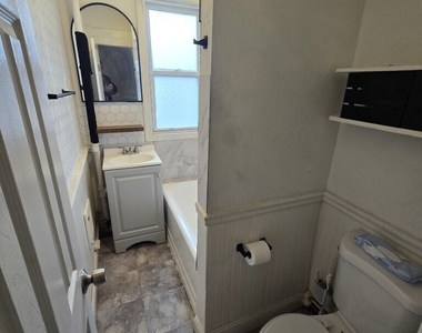 779 E. Main Street - Photo Thumbnail 11