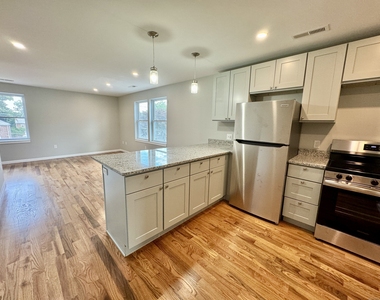 109 Churchill Street - Photo Thumbnail 6