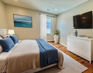 109 Churchill Street - Photo Thumbnail 10