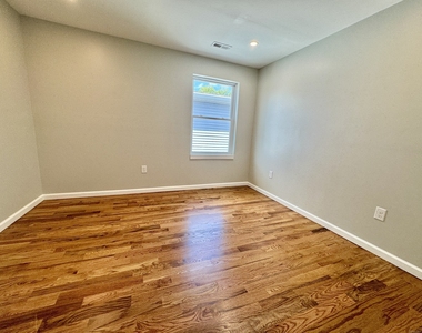 109 Churchill Street - Photo Thumbnail 9