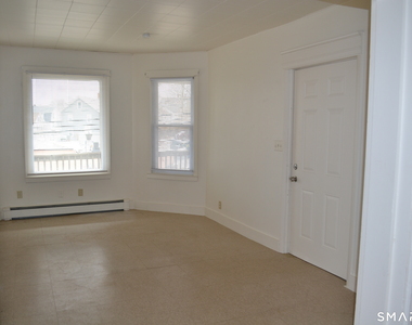 835 Bank Street - Photo Thumbnail 1