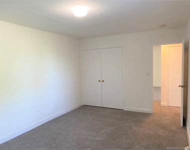 46 Prospect Avenue - Photo Thumbnail 11