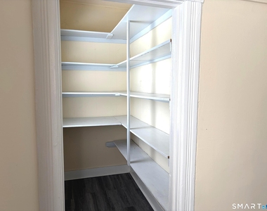 137 Clifton Street - Photo Thumbnail 3