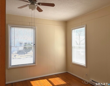 137 Clifton Street - Photo Thumbnail 8