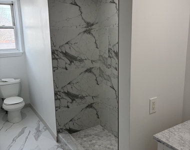 872 State Street - Photo Thumbnail 6