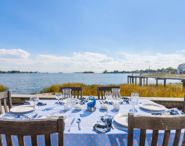 50 Shorefront Park - Photo Thumbnail 16