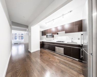 116 John Street - Photo Thumbnail 6