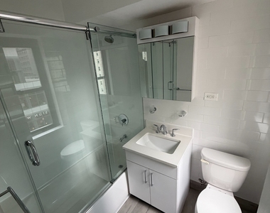 East 57th Street  - Photo Thumbnail 9