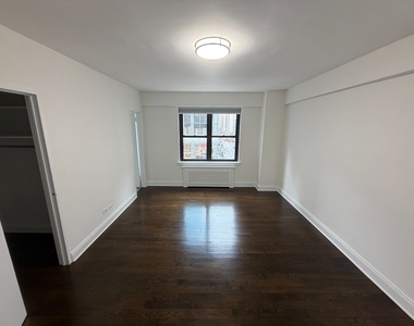 East 57th Street  - Photo Thumbnail 8