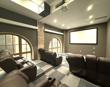 810 Broad Street - Photo Thumbnail 5