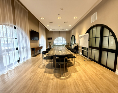 810 Broad Street - Photo Thumbnail 6