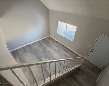 5206 Golden Lane - Photo Thumbnail 23